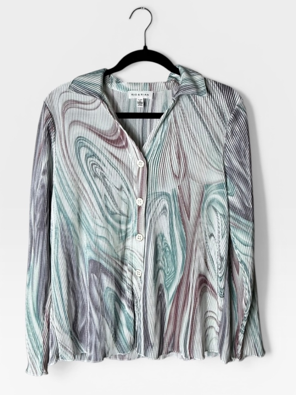 Rio‎ & Rian Pleated Long Sleeve Button Down Size Petite Large (M)